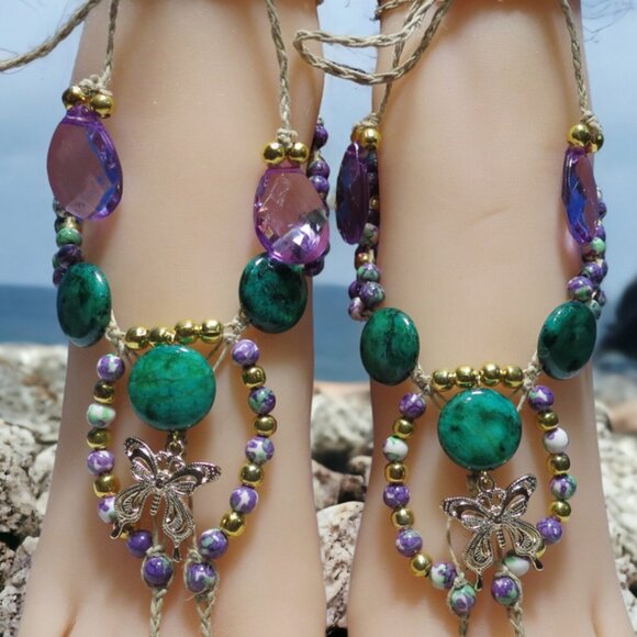 Butterfly Green & Purple Gemstone Barefoot Sandals. Handmade foot jewelry. - Picture 4 of 6